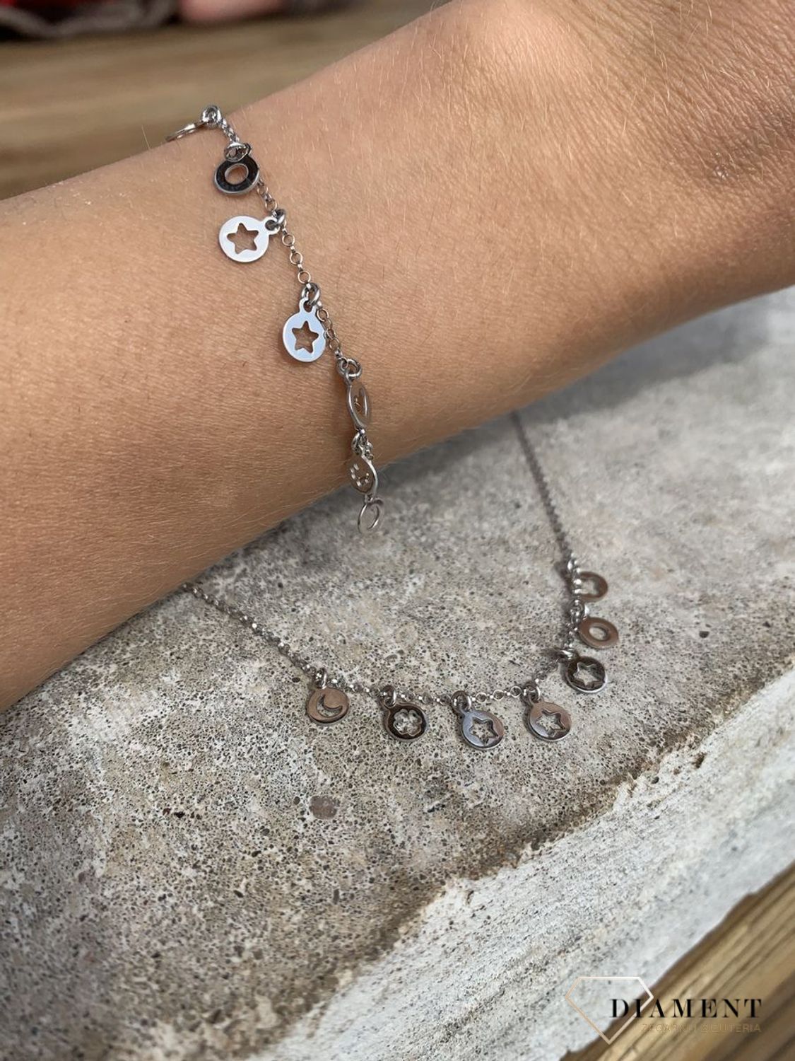 B RM 20549 057 JPEG SMALL.jpg